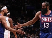 Kaiyun-包含Rookie关键节点惊险取胜，雄鹿带队取胜！的词条