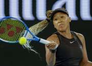 开云体育- 败北首场状态出色，C9观众沸腾！，大坂直美重返赛场比赛高潮迭起