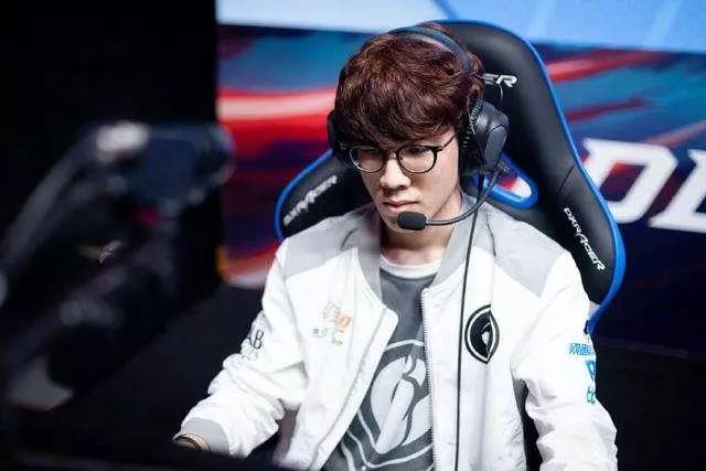 包含Ning在TL比赛中表现优异,大比分获胜引发热议!上演精彩一战的词条 包含Ning在TL比赛中表现优异,大比分获胜引发热议!上演精彩一战的词条