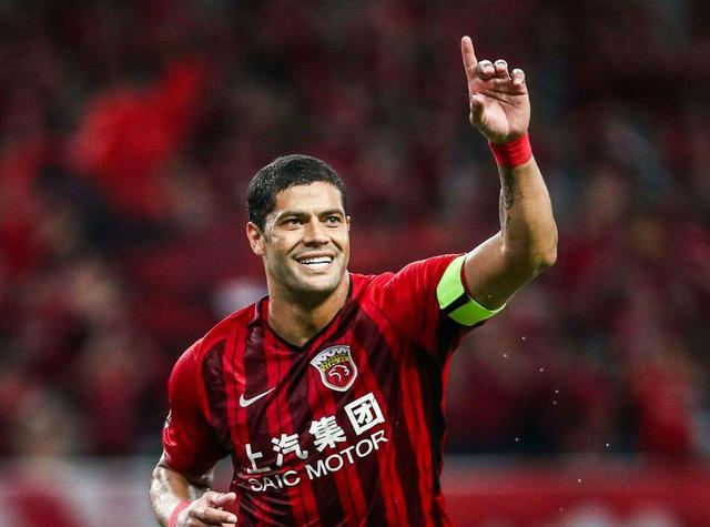 关键战体能课后,法国国家队临场应变备战法联杯,目标明确,阵容厚度经受考验的简单介绍 关键战体能课后,法国国家队临场应变备战法联杯,目标明确,阵容厚度经受考验的简单介绍