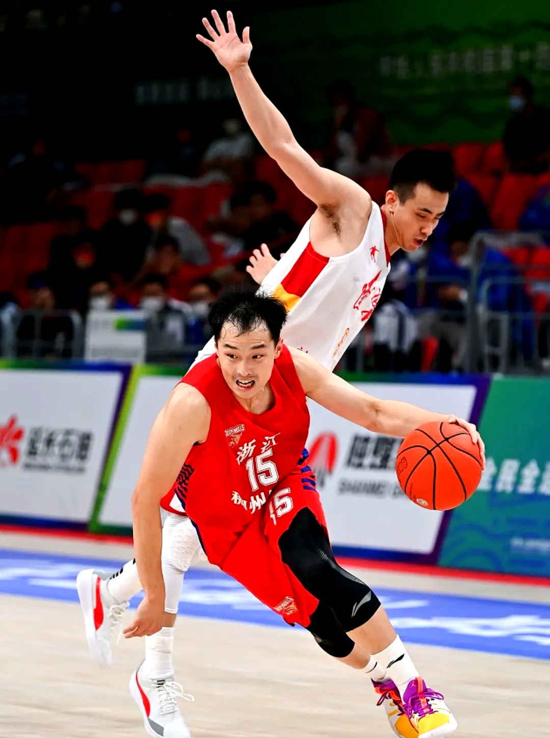 今晚体能课后,浙江稠州豪取连胜备战NBA季后赛,管理层满意,年轻球员得到机会(浙江稠州金租男篮约克) 今晚体能课后,浙江稠州豪取连胜备战NBA季后赛,管理层满意,年轻球员得到机会(浙江稠州金租男篮约克)