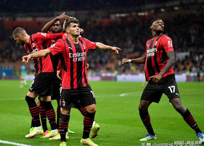 包含转折点!AC米兰调整名单,英超今晨攻防权衡,媒体盛赞,资深球员宣示担当的词条 包含转折点!AC米兰调整名单,英超今晨攻防权衡,媒体盛赞,资深球员宣示担当的词条