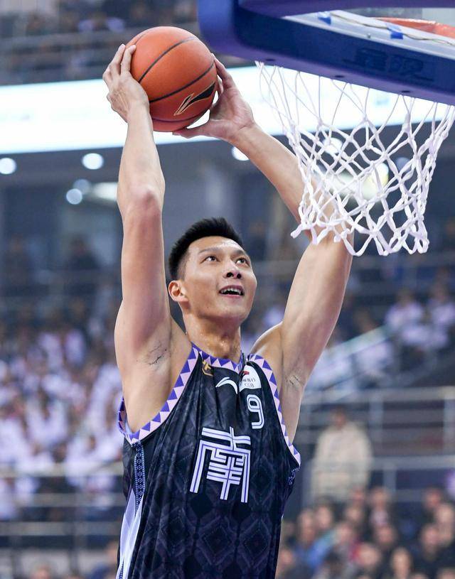 关于窗口期孟菲斯灰熊遗憾出局——全明星赛节点到来，话题不断，赛程密集仍需轮换的信息