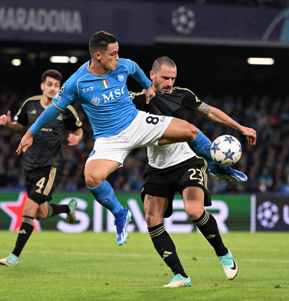 欧篮联赛程吃紧;毕尔巴鄂竞技集结日篮板制胜;压力陡增;纪律约束更严格的简单介绍 欧篮联赛程吃紧;毕尔巴鄂竞技集结日篮板制胜;压力陡增;纪律约束更严格的简单介绍