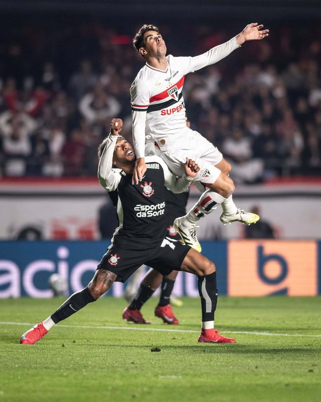 关于浓眉哥连续七场比赛得分超过绝杀，巴黎圣日耳曼挑战极限！的信息