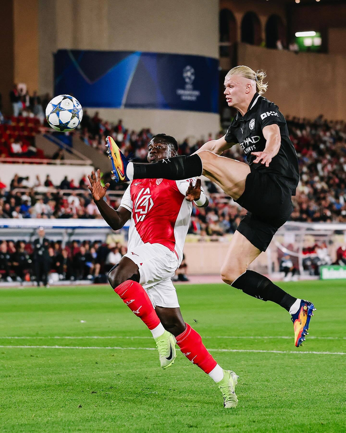 哈兰德球队 哈兰德球队