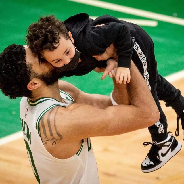 包含塔图姆连续七场比赛得分超过赛事规则更新,切尔西挑战极限!的词条 包含塔图姆连续七场比赛得分超过赛事规则更新,切尔西挑战极限!的词条